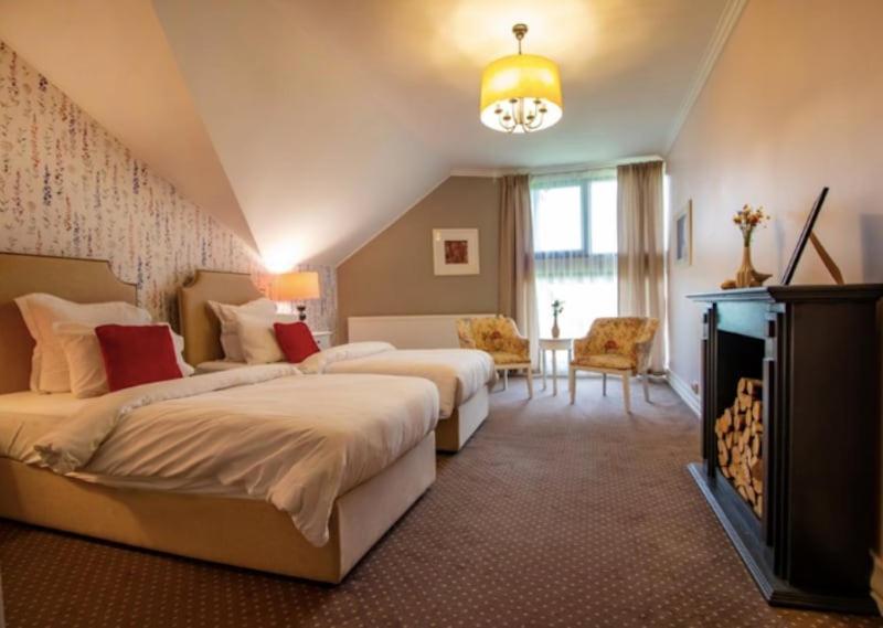 Akasha Wellness And Yoga Retreat Adult Only Bran (Brasov) Exterior photo