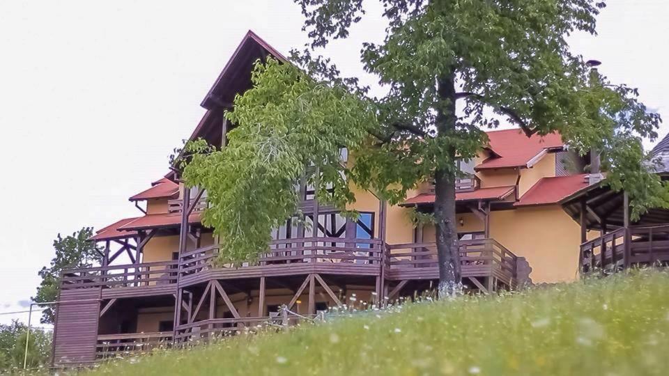 Akasha Wellness And Yoga Retreat Adult Only Bran (Brasov) Exterior photo